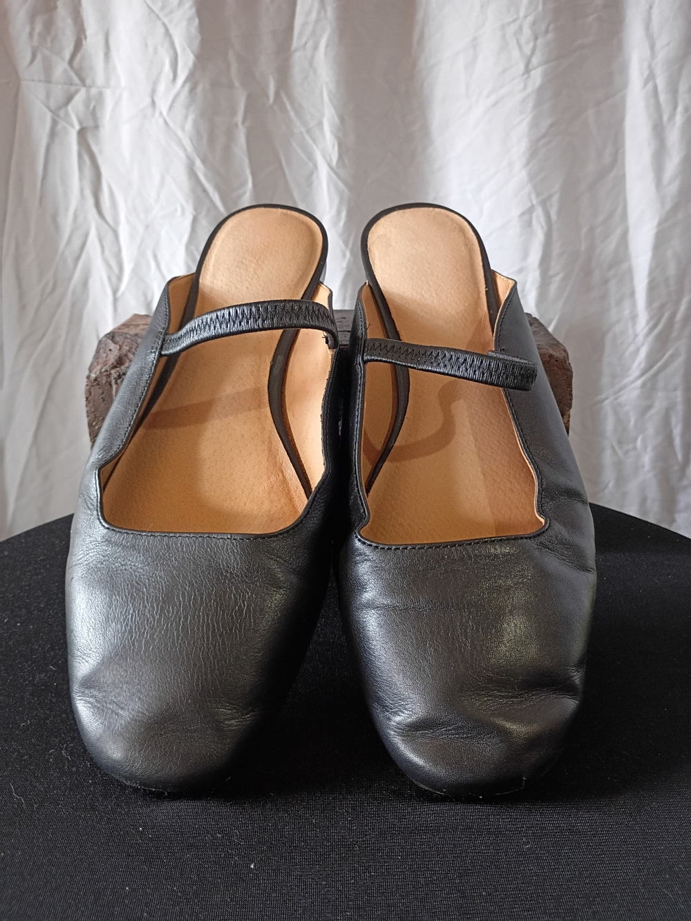 Madewell Black Leather Slip-On Mary Jane Flats - Picture 2 of 13